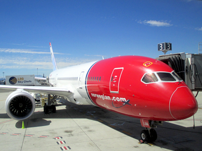 Norwegian opera una de las flotas de aviones más modernas y eficientes de combustible en el mundo. La aerolínea utiliza el Boeing 787-8 Dreamliner (avión de última generación) para todos los vuelos entre Estados Unidos y Europa. 