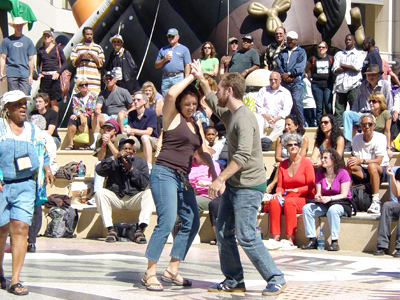 The City of Oakland’s Art + Soul festival on Sunday, August 3, kicks into a danceable groove with a huge Funk & Latin Dance Party on two stages. 