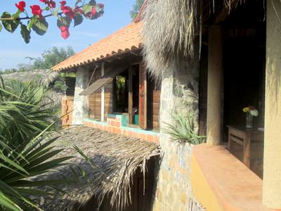 La Loma Linda hotel in Zipolite.